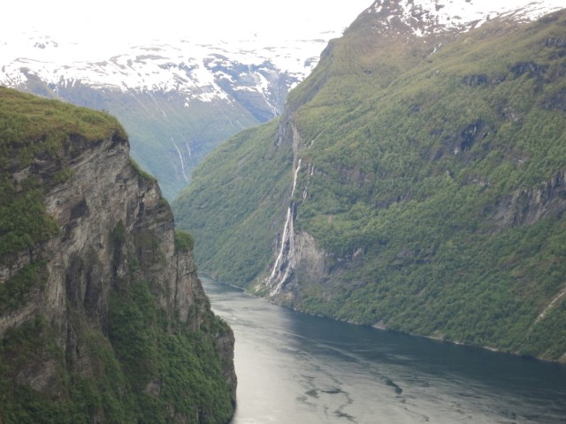 Hurtigruten_2015-06-18_14-21-1